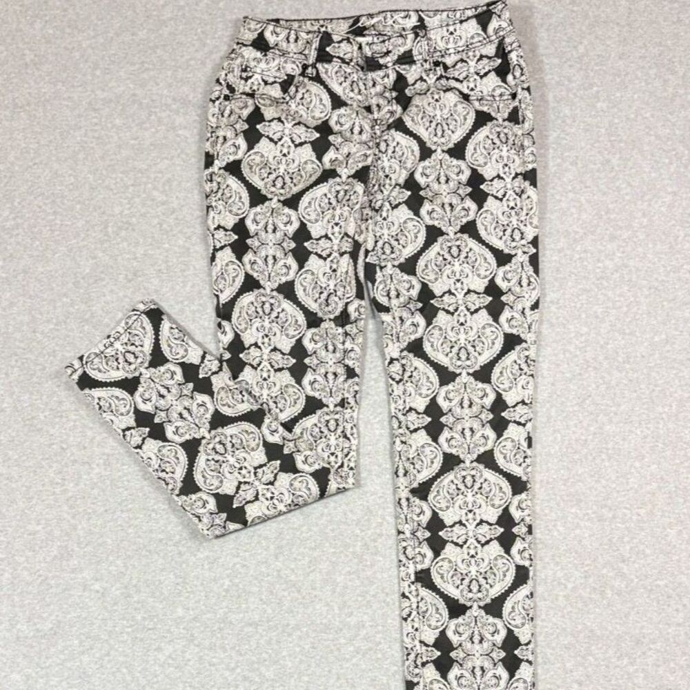 INC International Concepts Size 4 Skinny Pants Black White Paisley Stretch
